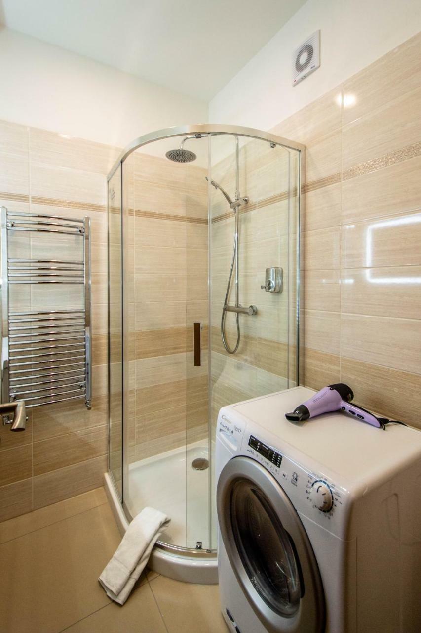 Ruterra Apartments By Cathedral Prague Ngoại thất bức ảnh