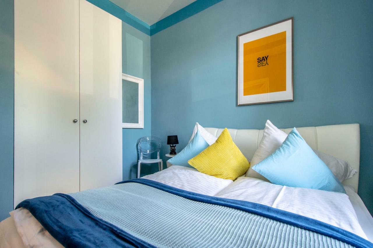 Ruterra Apartments By Cathedral Prague Ngoại thất bức ảnh